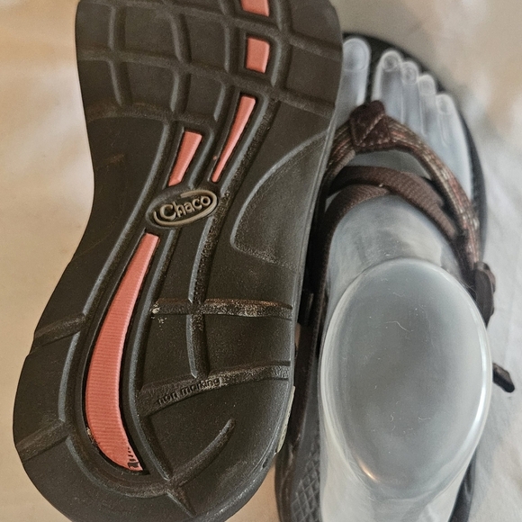 Chaco Sandals Wmn's Sz 6 Hipthong Sporty Strappy Slide Flats Brown& Pink Design - Picture 6 of 8